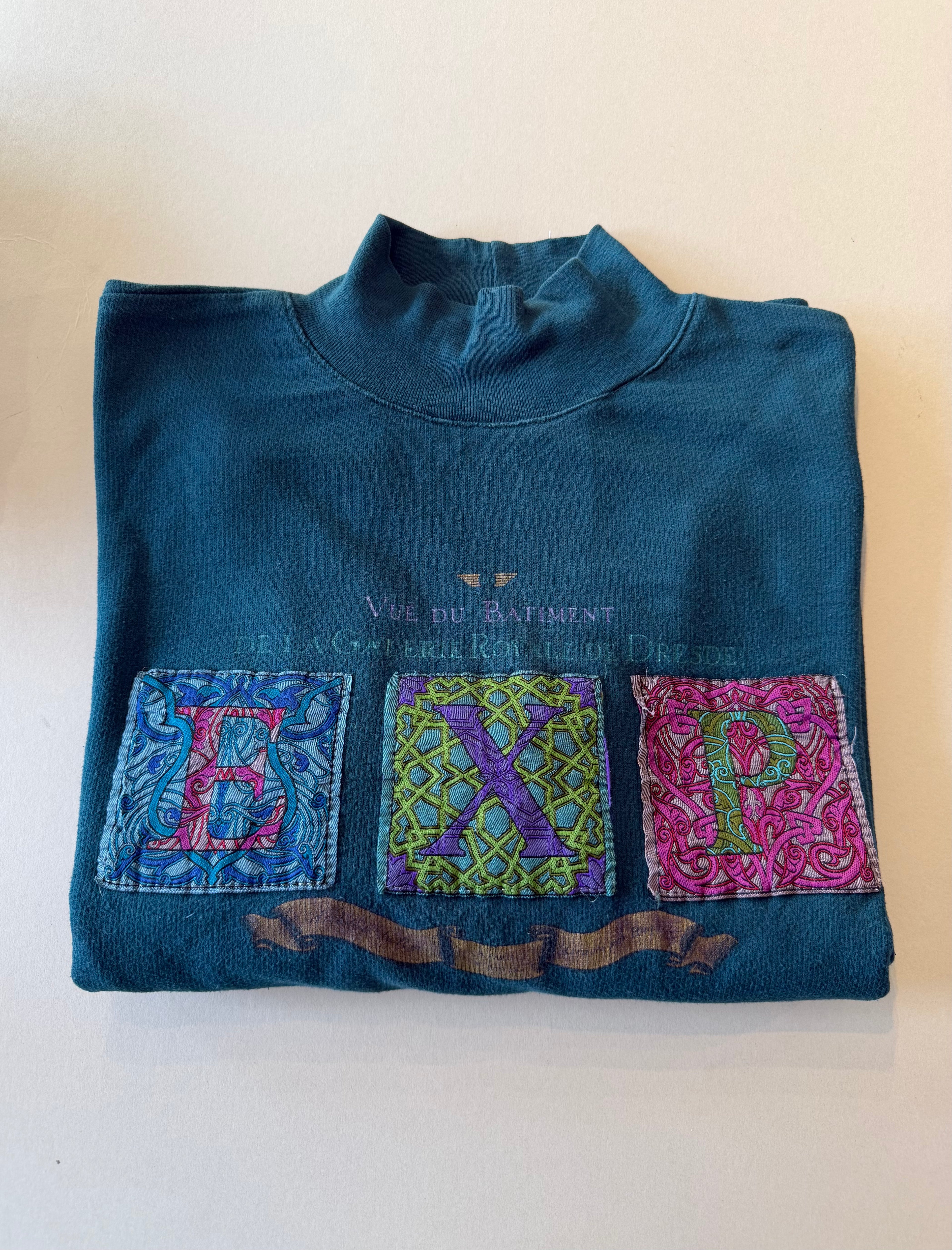 1990s vintage mock turtleneck sweatshirt